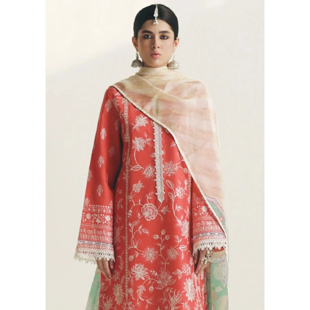 zara shahjahan, unstiched, 3 piece lawn suit, close up, mahi 1a