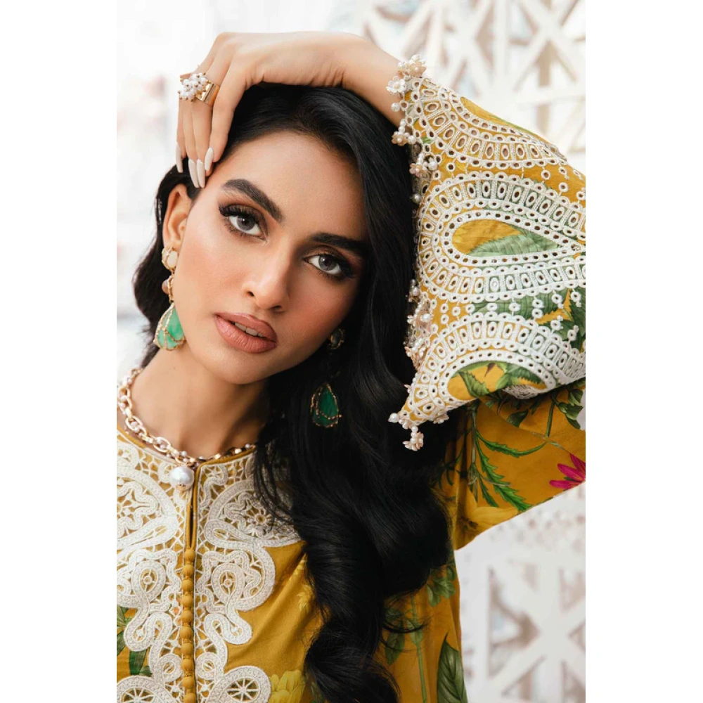 Shop “MPT-2604-B” Maria B M. Prints Unstitched Eid II 2025’, 3-piece Pakistani designer lawn suits for the summer season in the UK- Zee Collections. sleeves and neck design