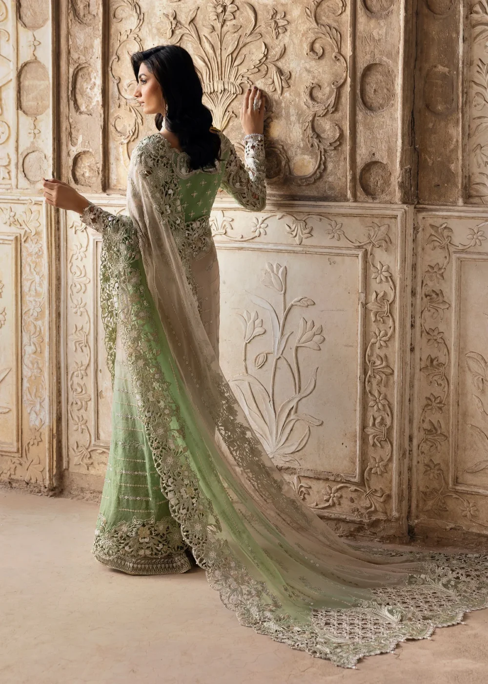Sardinia Unstitched Chiffon Saree-1107-Layla, Pakistani designer clothes in the UK- Zee Collections, back side and long pallu