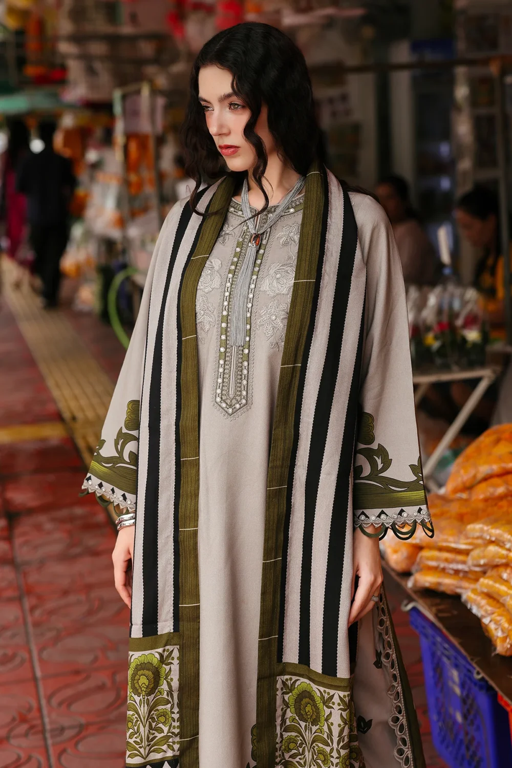 CCW6-03 Charizma Embroidered Linen Suit with Irish Linen Shawl