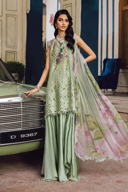 Maria B M.Prints Fall Edit MPT-2706-A embroidered cambric salwar kameez and dupatta in green