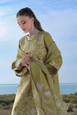 Rang Rasiya Embroidered Lawn Suit 2026 | ZARIAH featuring embroidered lawn panels, organza cutwork borders, neckline embroidery and textured dupatta borders
