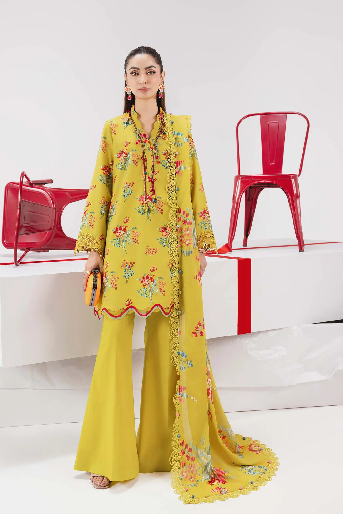 M Basics Spring Summer Unstitched Lawn-6b Maria B M Basics Spring Summer Unstitched Lawn-6b Lime Green 3-piece embroidered & printed lawn suit UK