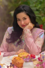Rang Rasiya Unstitched Eid Outfit 26'-Alayna in the UK, sleeves closeup