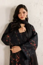 Iznik Embroidered Lawn Suit IBE-11 black Pakistani lawn suit with chiffon dupatta and organza embroidery, sleeves embroidery close look