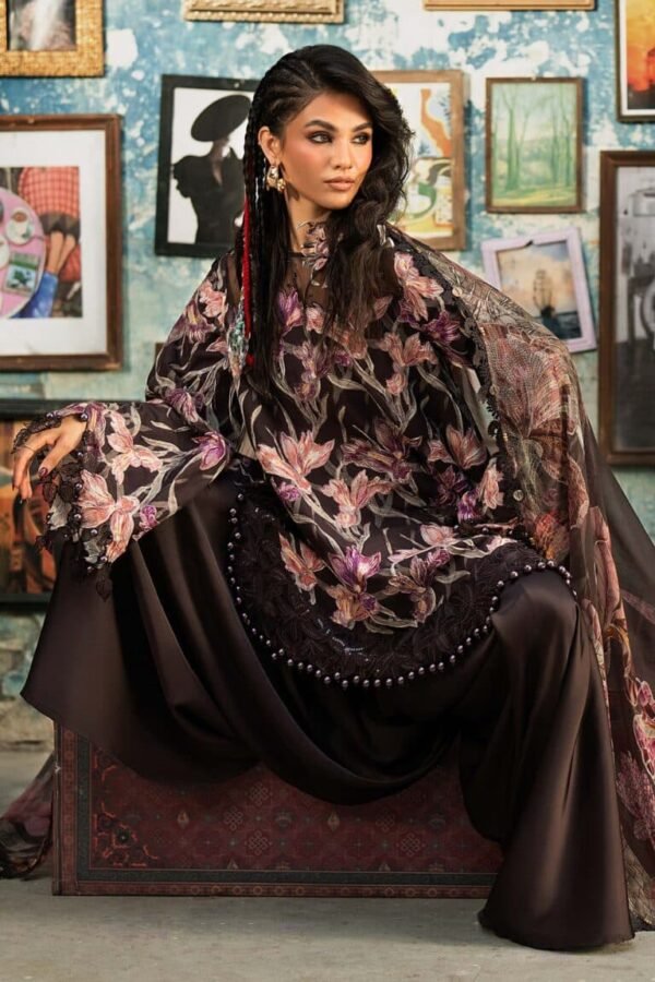 Maria B M.Prints 3-PC Unstitched Embroidered Cambric Suit MPT-3104-B, Maria B UK latest winter collection at Zee Collections, full front look